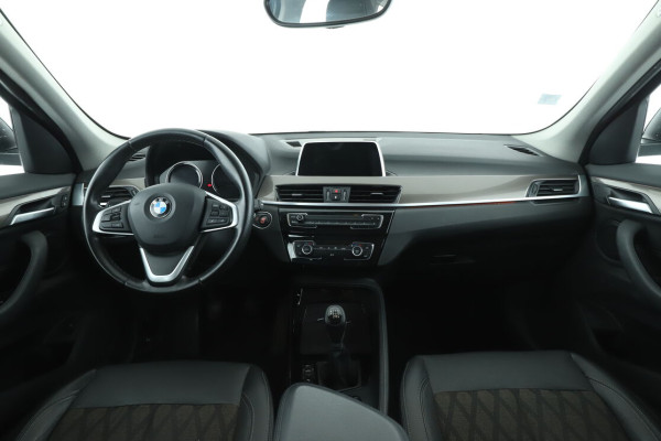 bmw-x1-sdrive18d-xline-9.jpg