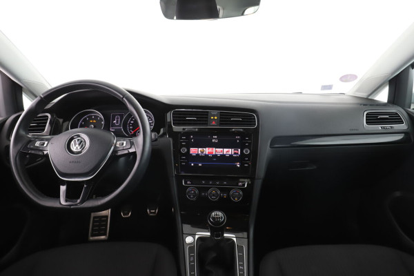 volkswagen-golf-vii-14-tsi-bluemotion-tech-sound-bv6-8.jpg
